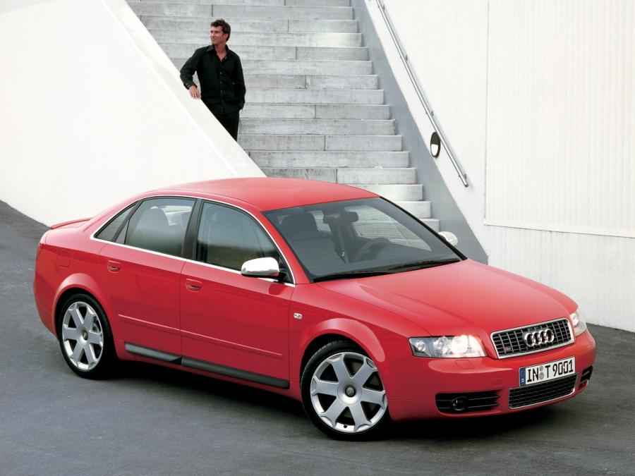  Audi S4 Sedan (B6, 8E) 2003 года  (фото 14 из 18)